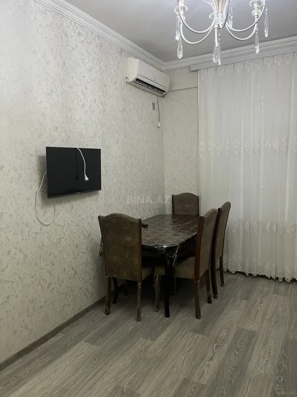 Kirayə verilir 2 otaqlı mənzil 42 m²