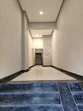 Satılır 1 otaqlı mənzil 78 m²