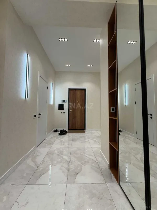 Kirayə verilir 2 otaqlı mənzil 100 m²