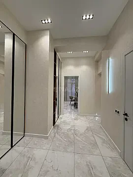 Kirayə verilir 2 otaqlı mənzil 100 m²