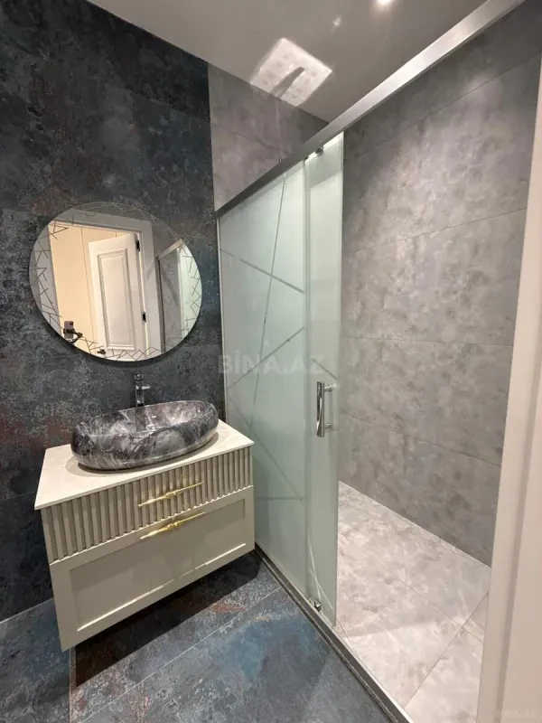 Satılır 3 otaqlı mənzil 97 m²