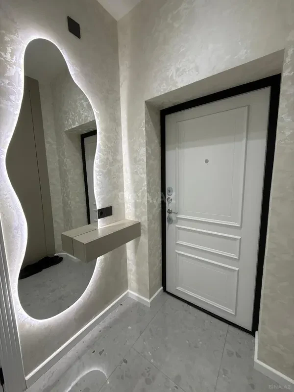 Satılır 3 otaqlı mənzil 97 m²