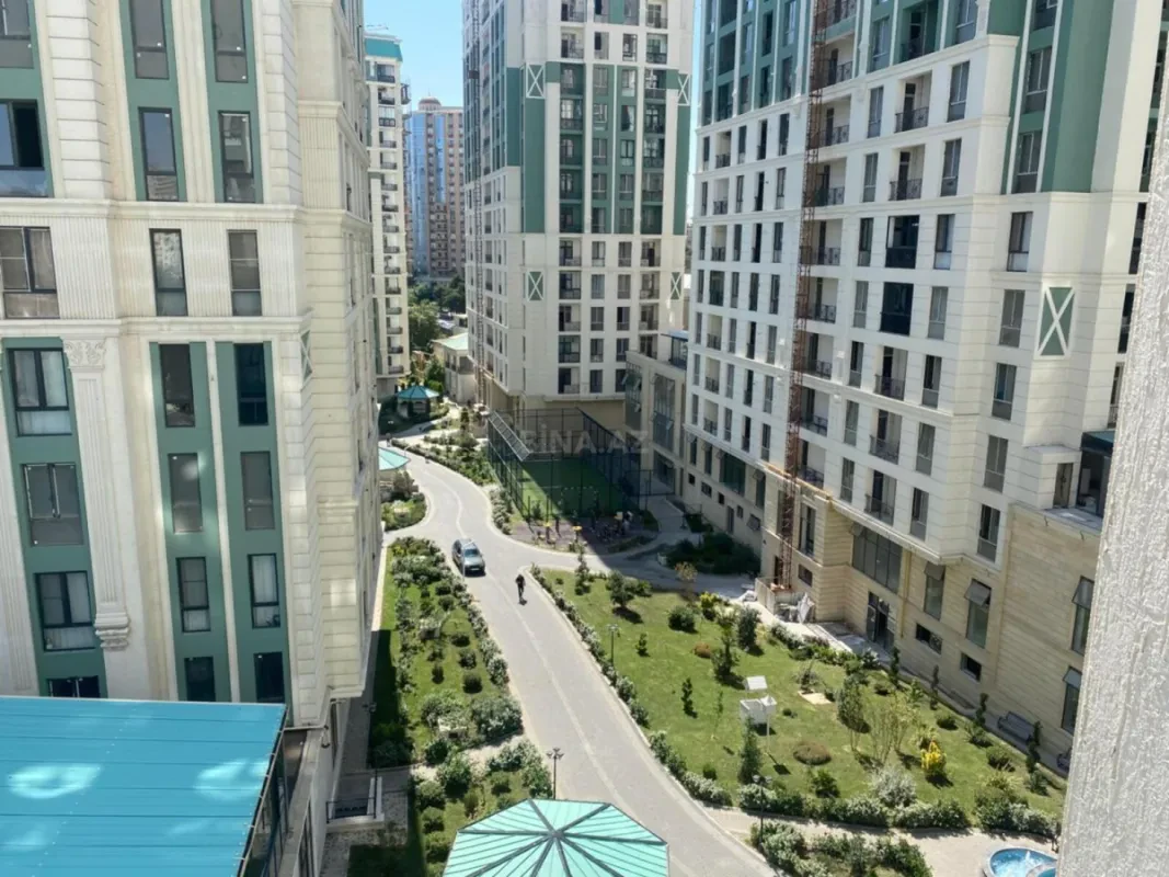 Satılır 3 otaqlı mənzil 97 m²