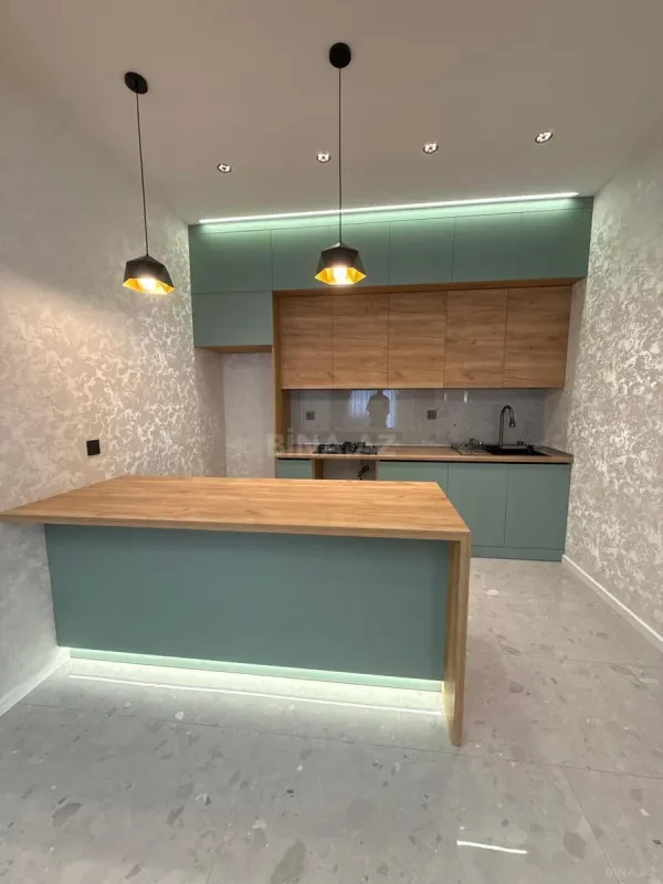 Satılır 3 otaqlı mənzil 97 m²