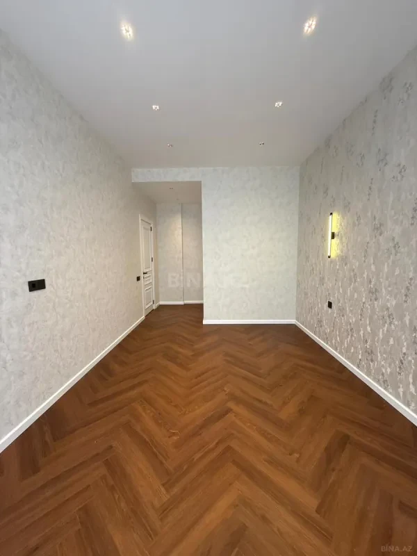 Satılır 3 otaqlı mənzil 97 m²