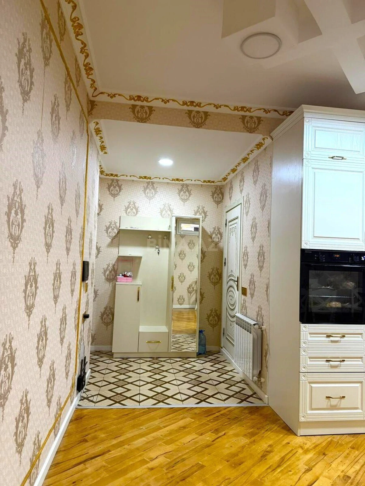 Satılır 3 otaqlı mənzil 100 m²