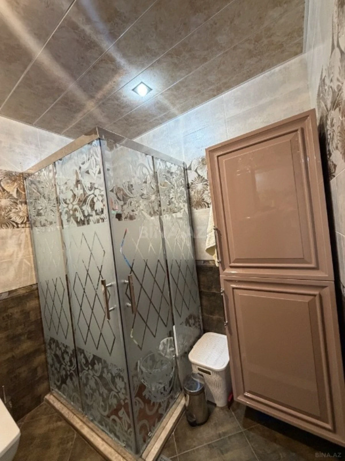 Satılır 2 otaqlı mənzil 110 m²