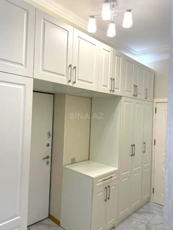 Satılır 3 otaqlı mənzil 70 m²