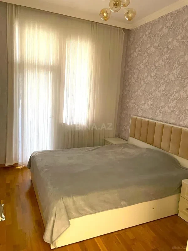 Satılır 3 otaqlı mənzil 70 m²