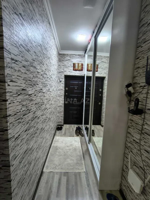 Satılır 2 otaqlı mənzil 90 m²