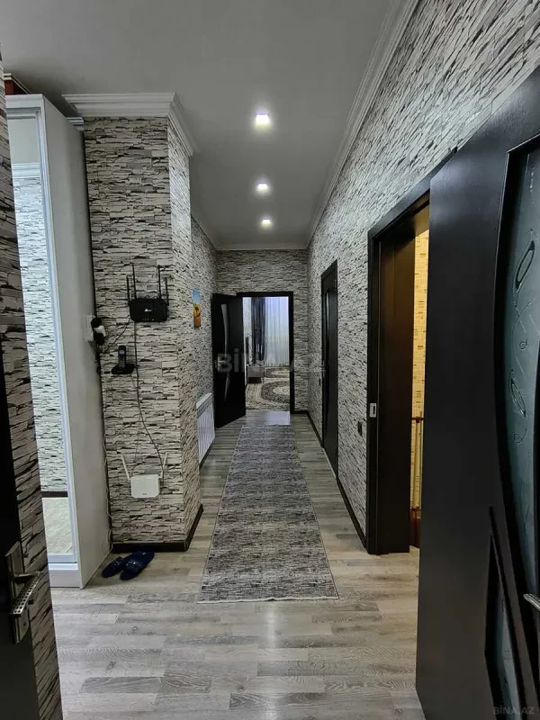 Satılır 2 otaqlı mənzil 90 m²