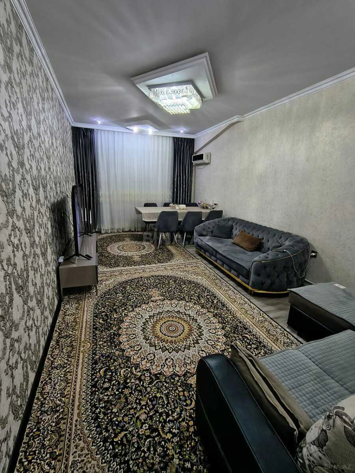 Satılır 2 otaqlı mənzil 90 m²