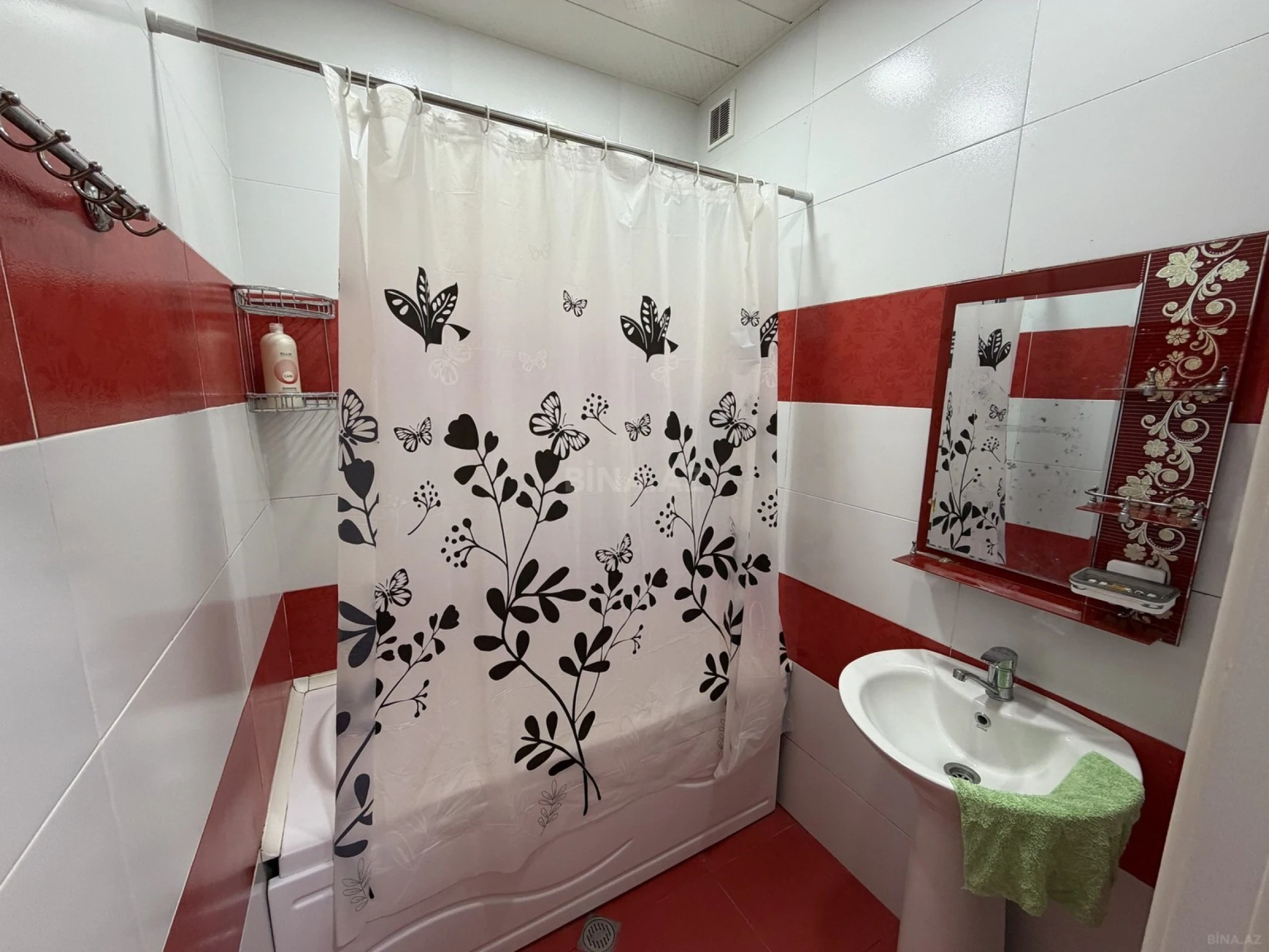 Kirayə verilir 2 otaqlı mənzil 55 m²