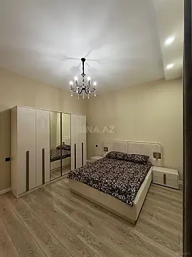 Kirayə verilir 4 otaqlı həyət evi 250 m²