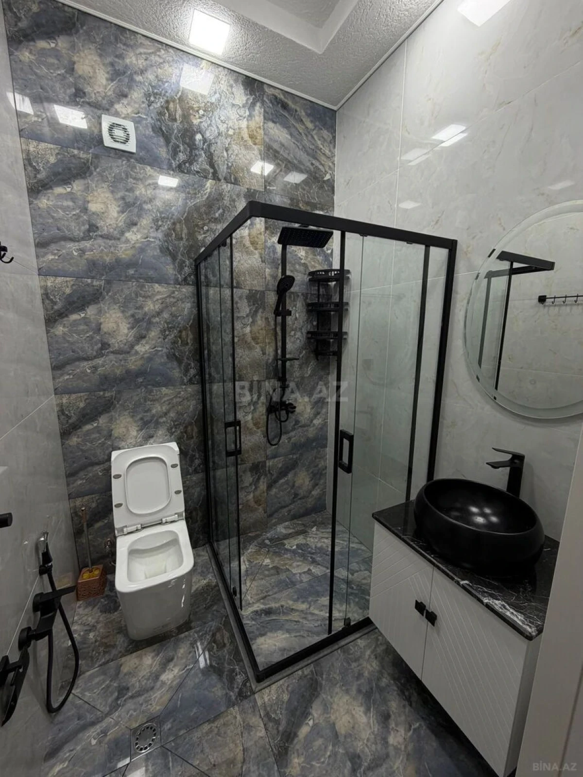 Kirayə verilir 4 otaqlı həyət evi 250 m²