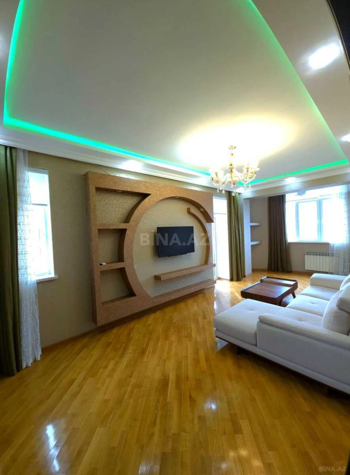 Satılır 2 otaqlı mənzil 85 m²