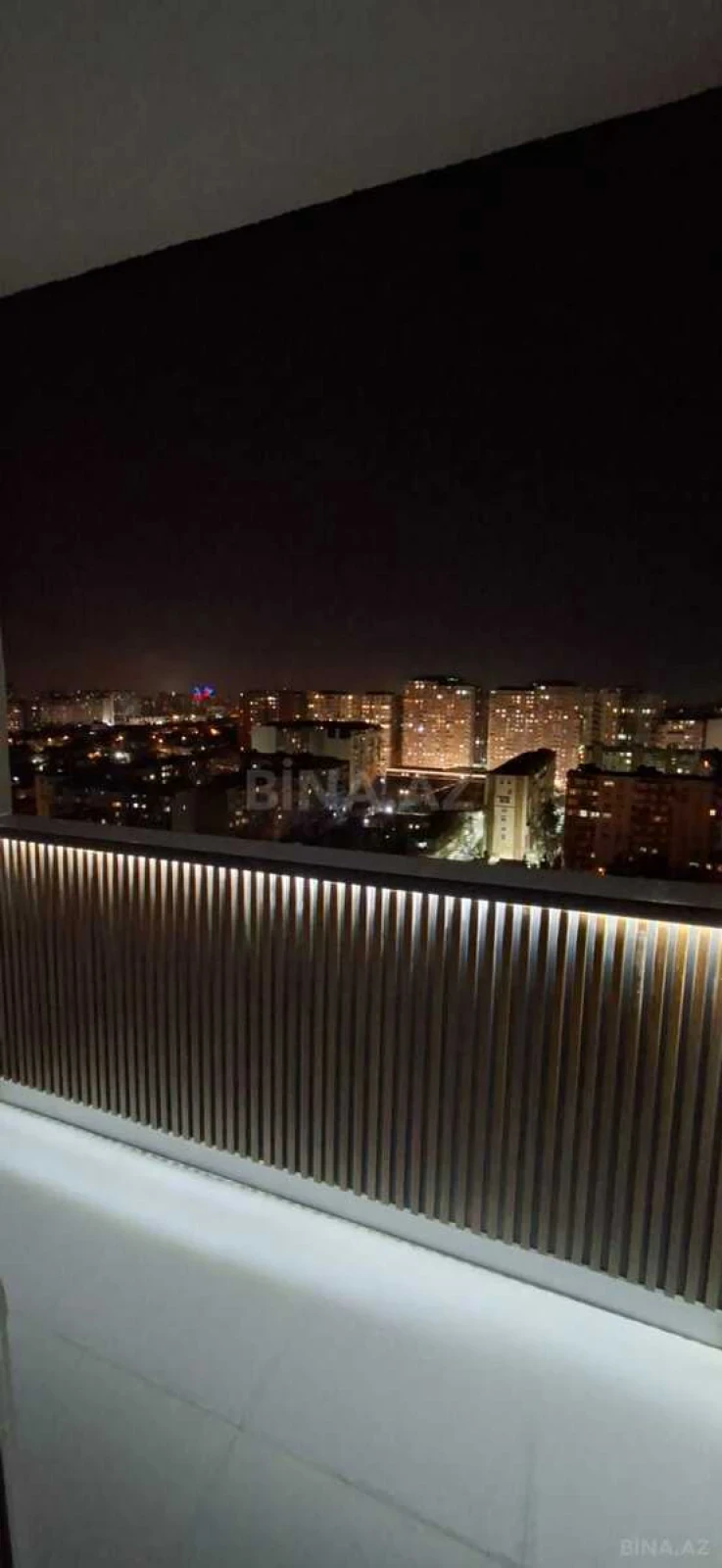 Satılır 2 otaqlı mənzil 75 m²