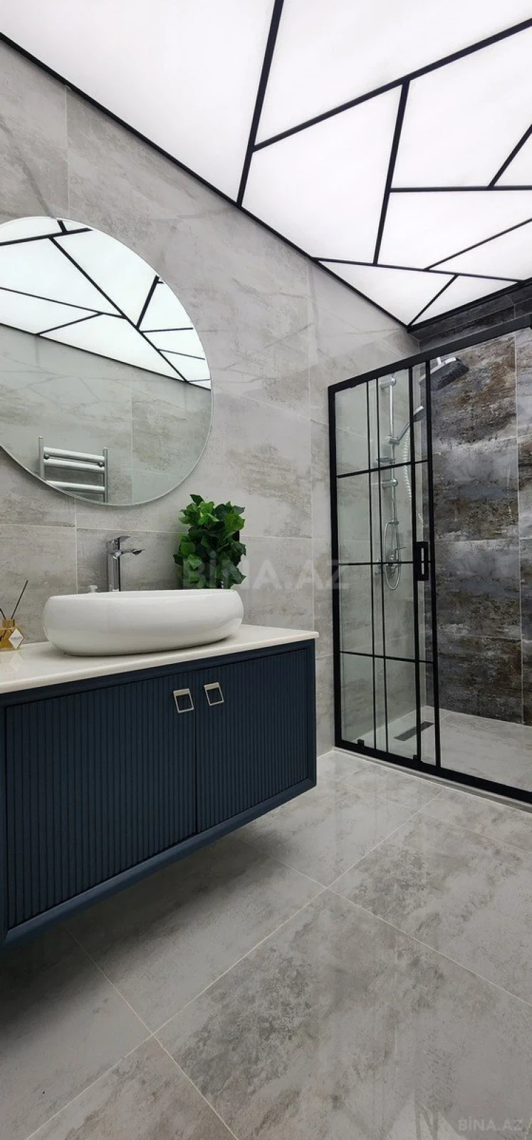 Satılır 2 otaqlı mənzil 75 m²