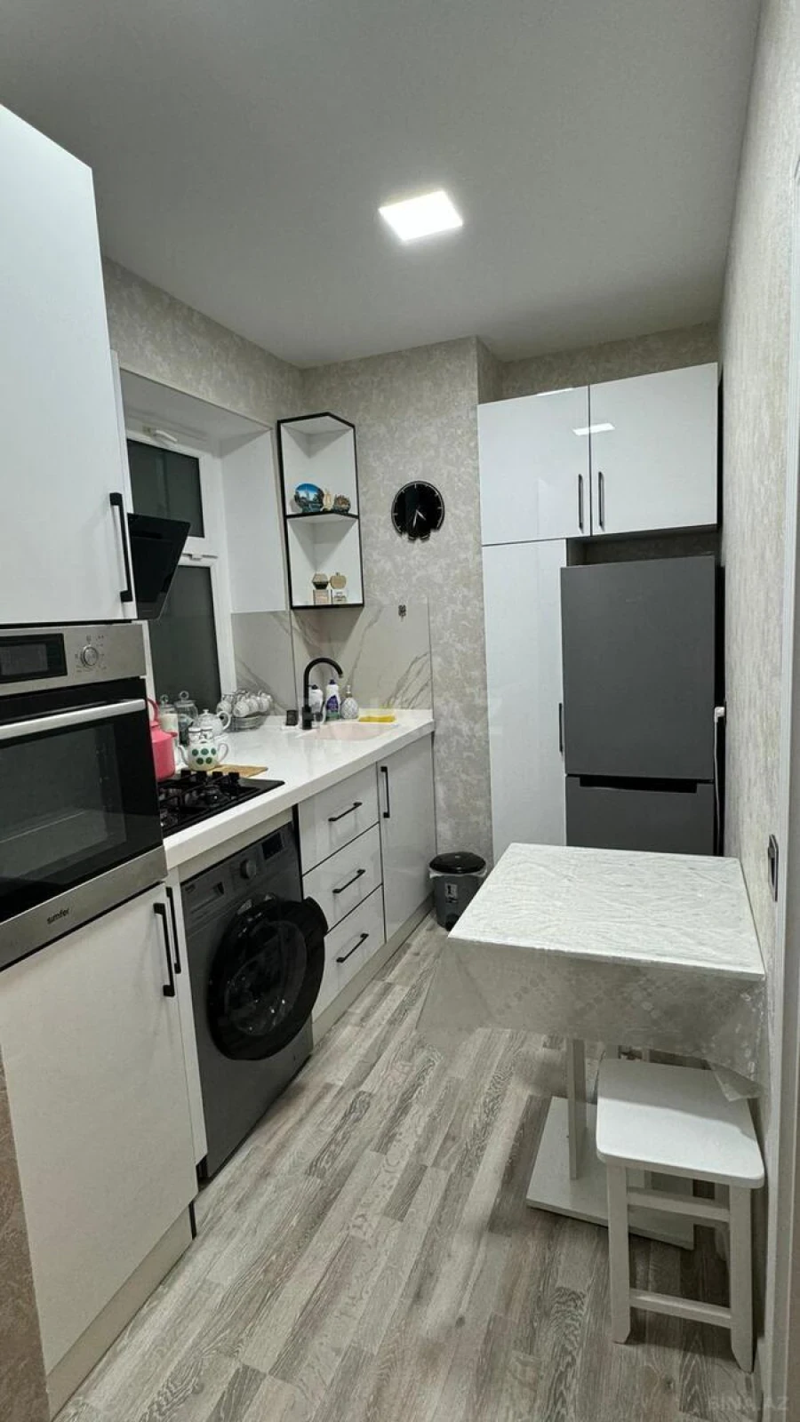 Satılır 2 otaqlı mənzil 47 m²