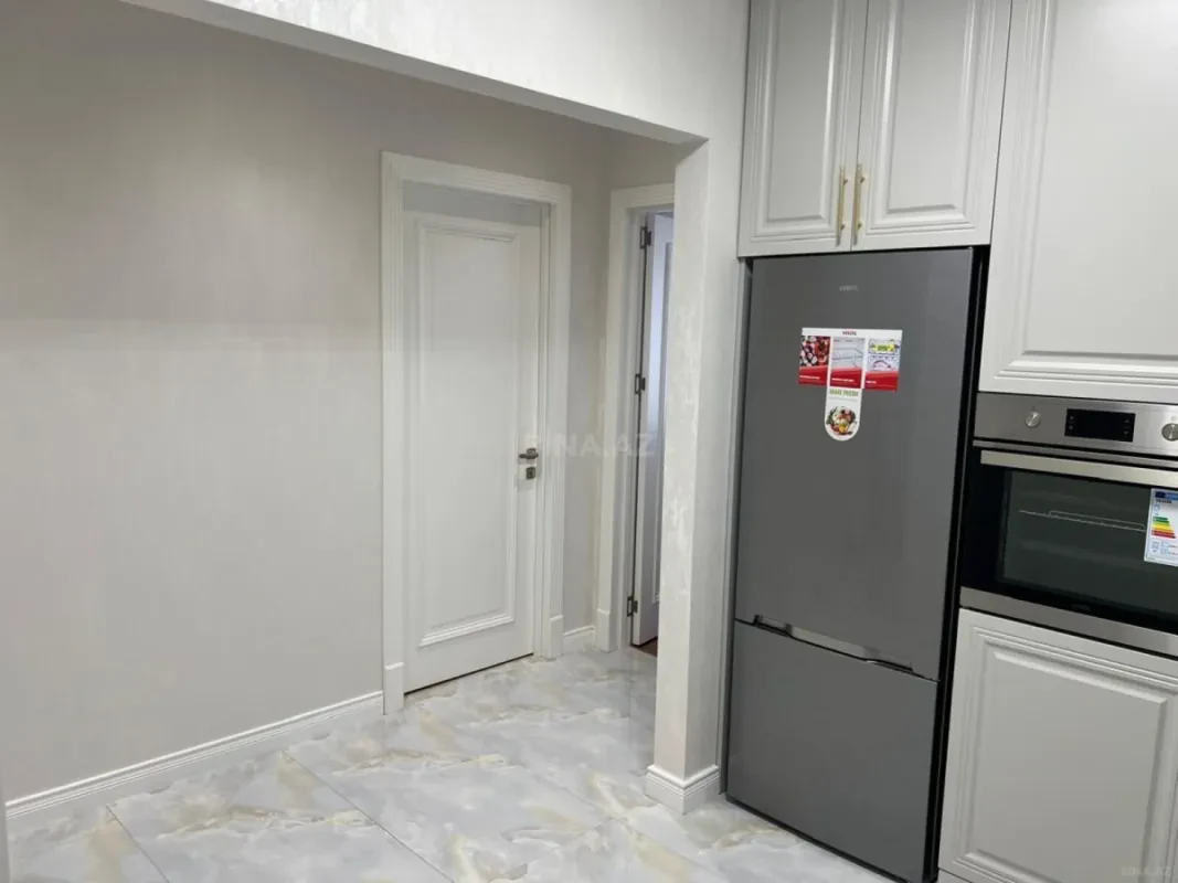 Kirayə verilir 2 otaqlı mənzil 70 m²