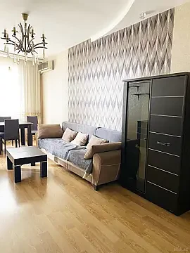 Kirayə verilir 3 otaqlı mənzil 87 m²