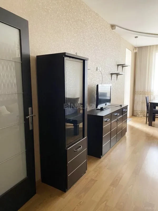 Kirayə verilir 3 otaqlı mənzil 87 m²