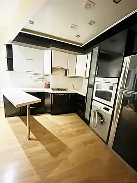 Kirayə verilir 3 otaqlı mənzil 87 m²