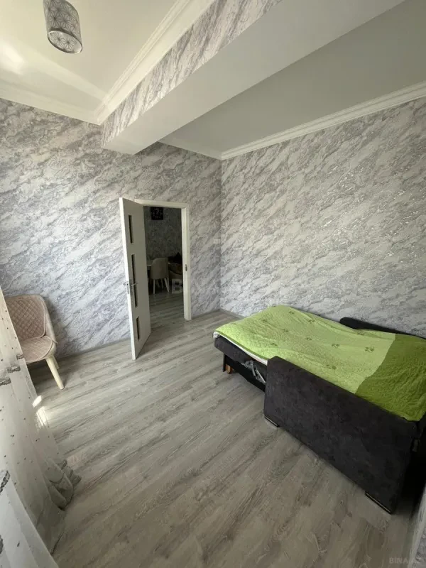 Satılır 3 otaqlı mənzil 70 m²