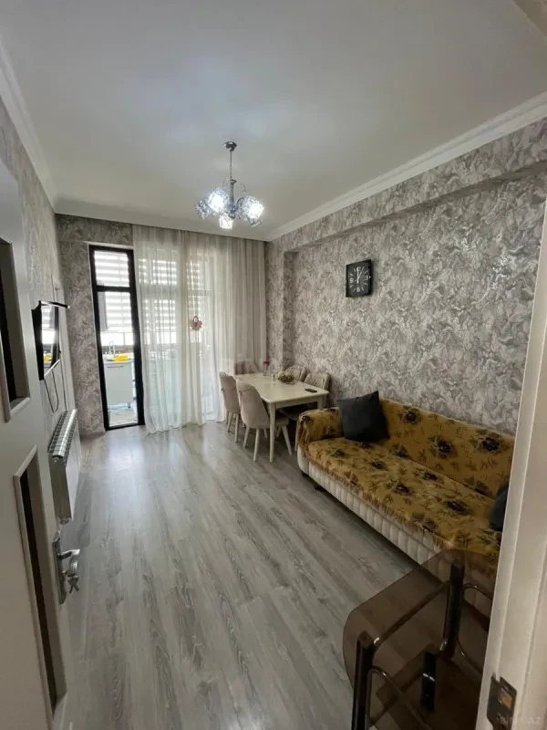 Satılır 3 otaqlı mənzil 70 m²
