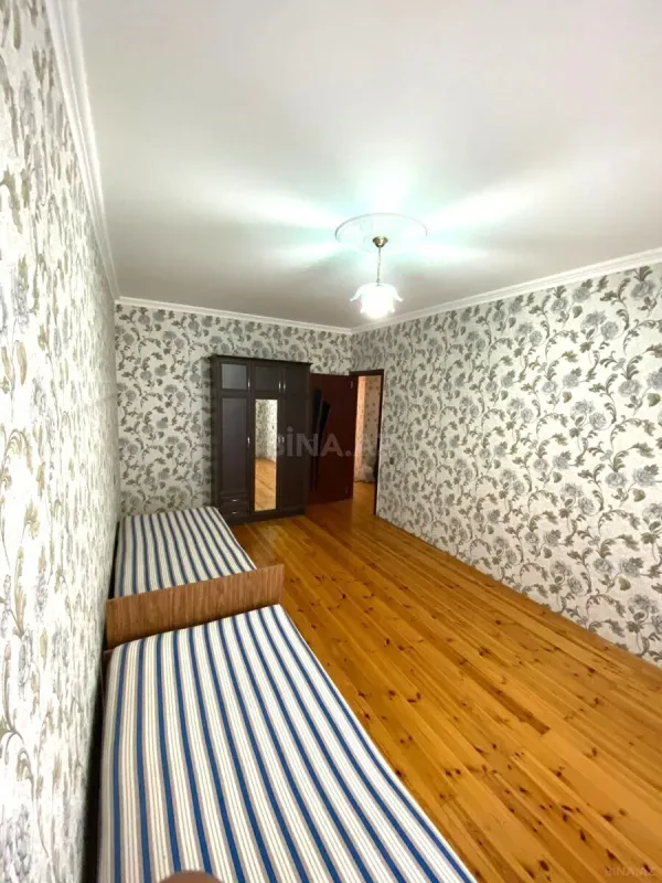 Kirayə verilir 2 otaqlı mənzil 65 m²