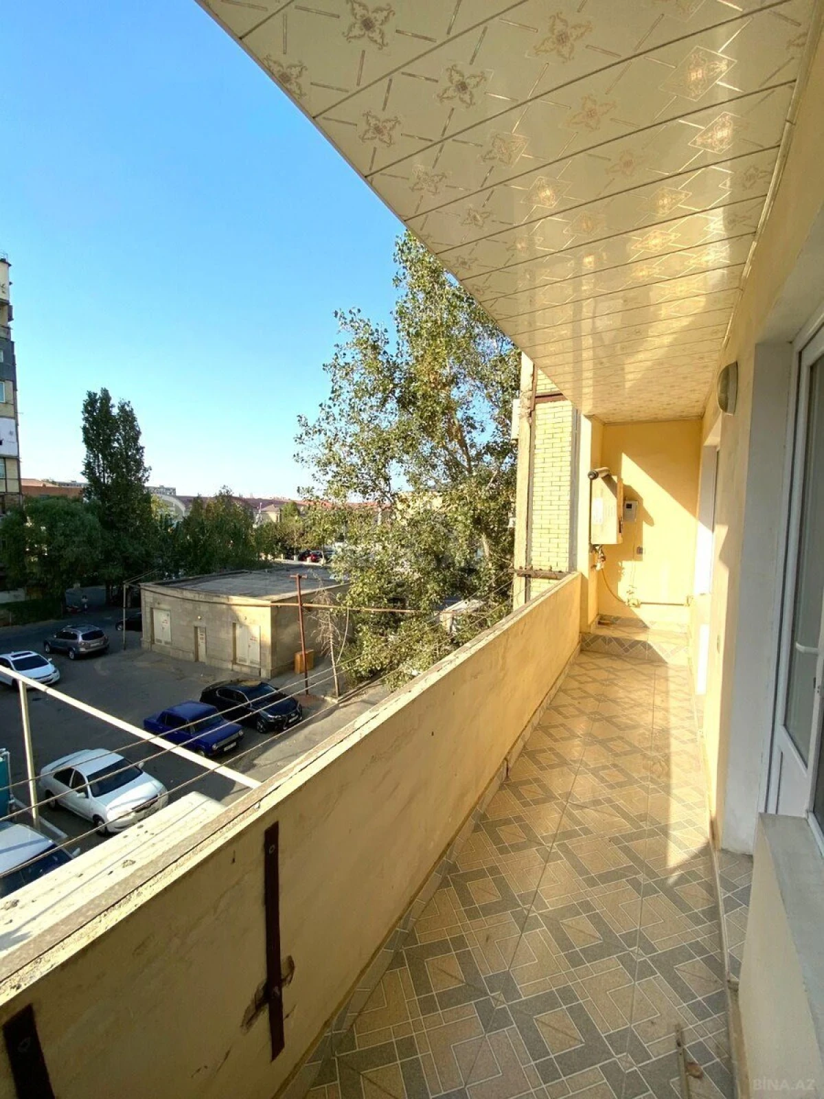 Kirayə verilir 2 otaqlı mənzil 65 m²
