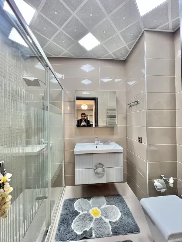 Satılır 2 otaqlı mənzil 88 m²