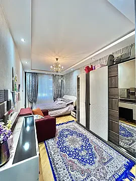 Satılır 2 otaqlı mənzil 88 m²