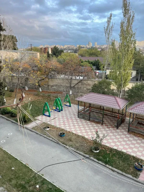 Satılır 3 otaqlı mənzil 89 m²