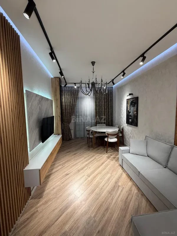 Satılır 2 otaqlı mənzil 65 m²