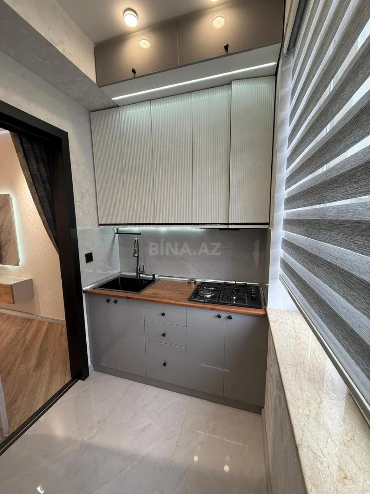 Satılır 2 otaqlı mənzil 65 m²
