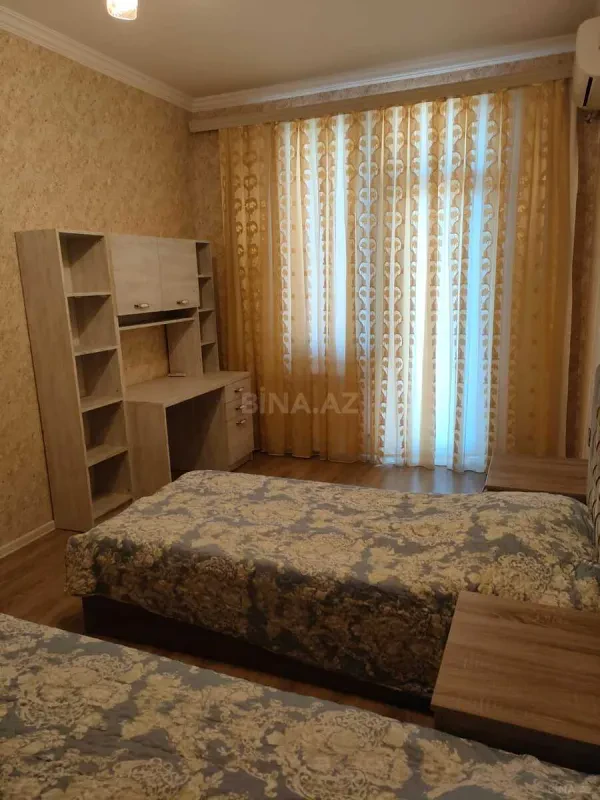 Kirayə verilir 3 otaqlı mənzil 120 m²
