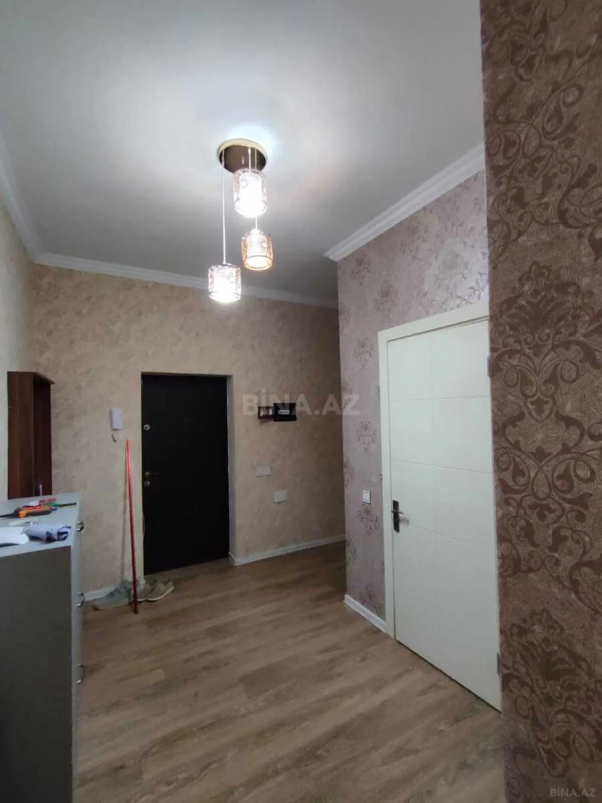 Kirayə verilir 3 otaqlı mənzil 120 m²