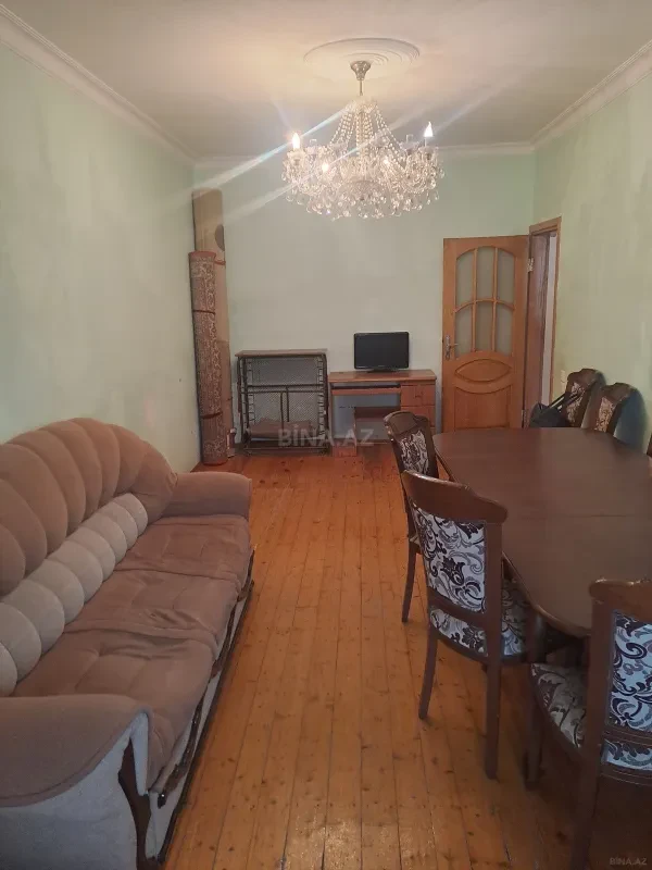 Satılır 3 otaqlı mənzil 90 m²
