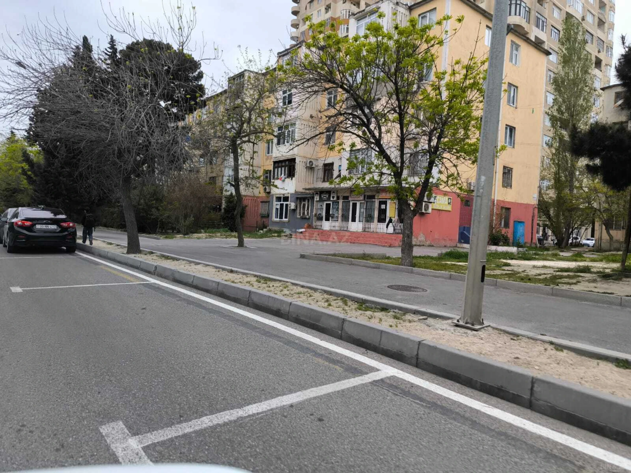 Kirayə verilir 2 otaqlı mənzil 45 m²