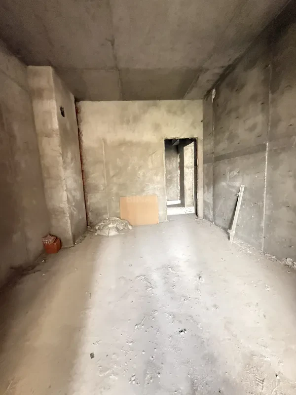 Satılır 2 otaqlı mənzil 100 m²