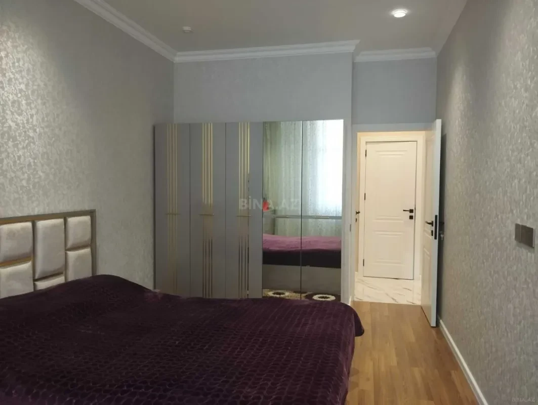 Satılır 3 otaqlı mənzil 94 m²