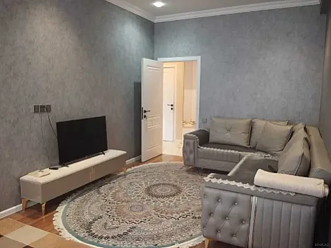 Satılır 3 otaqlı mənzil 94 m²