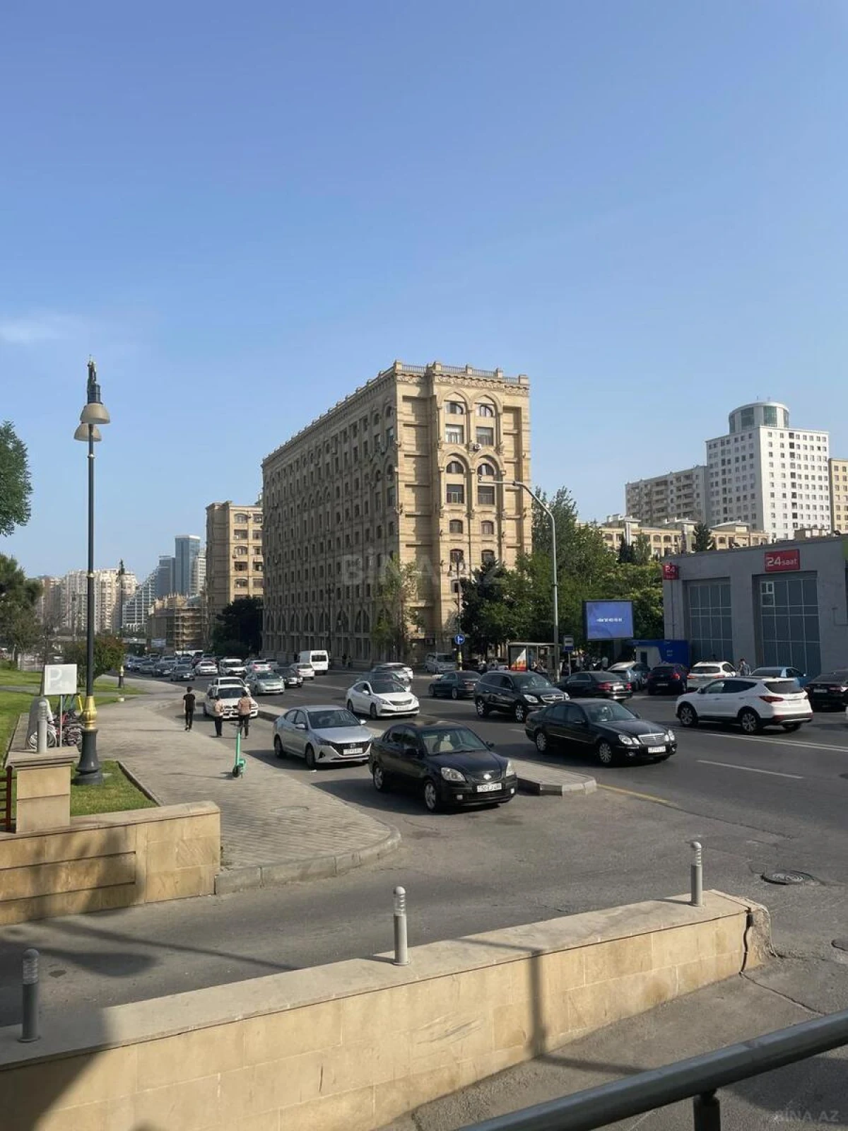 Kirayə verilir 2 otaqlı ofis 70 m²