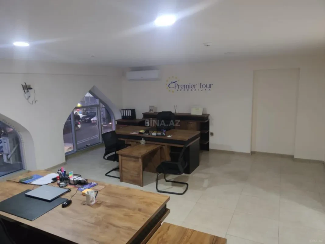 Kirayə verilir 2 otaqlı ofis 70 m²