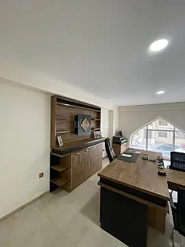 Kirayə verilir 2 otaqlı ofis 70 m²