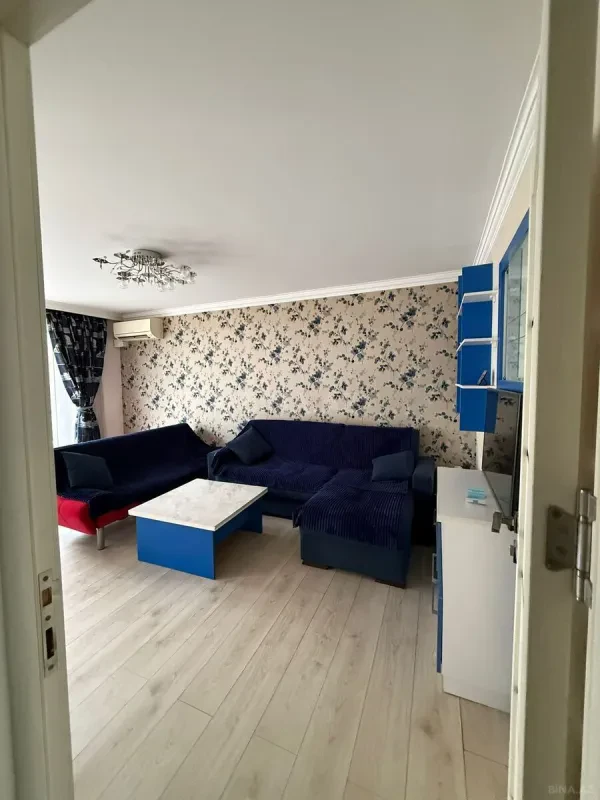 Kirayə verilir 3 otaqlı mənzil 70 m²