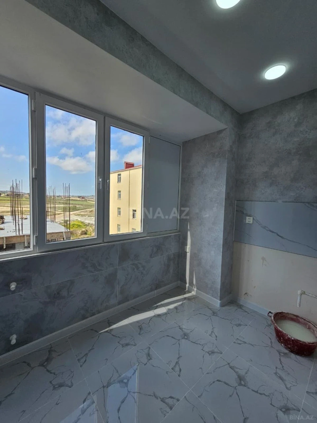 Satılır 3 otaqlı mənzil 54 m²