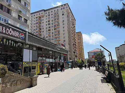 Satılır 2 otaqlı mənzil 73 m²