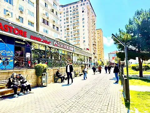 Satılır 2 otaqlı mənzil 73 m² — Bakı, Həzi Aslanov qəs. 2 otaq 73.00 m²